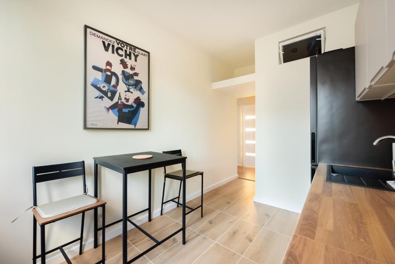 Ochota Sunny Apartment Warsaw Ngoại thất bức ảnh